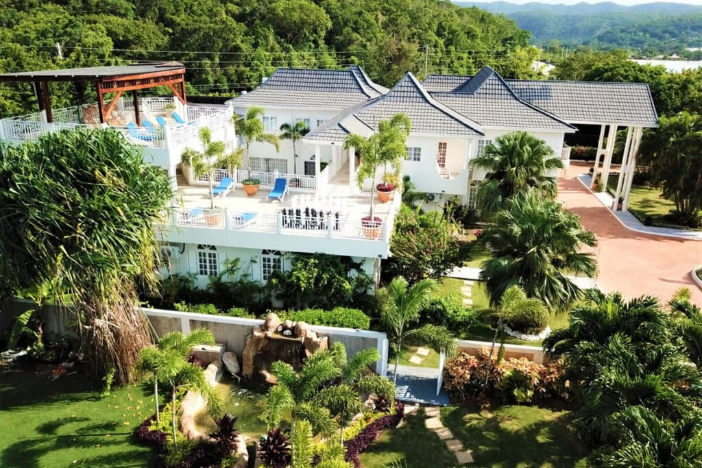 Luxury villa in Discovery Bay Jamaica